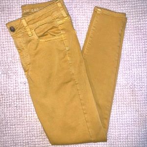 American Eagle Super Hi Rise Jegging Crop Pant 4R